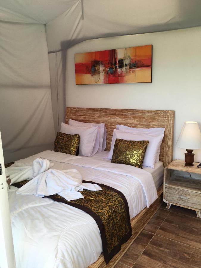 Starlake Villa & Glamping Kubupenlokan Екстериор снимка