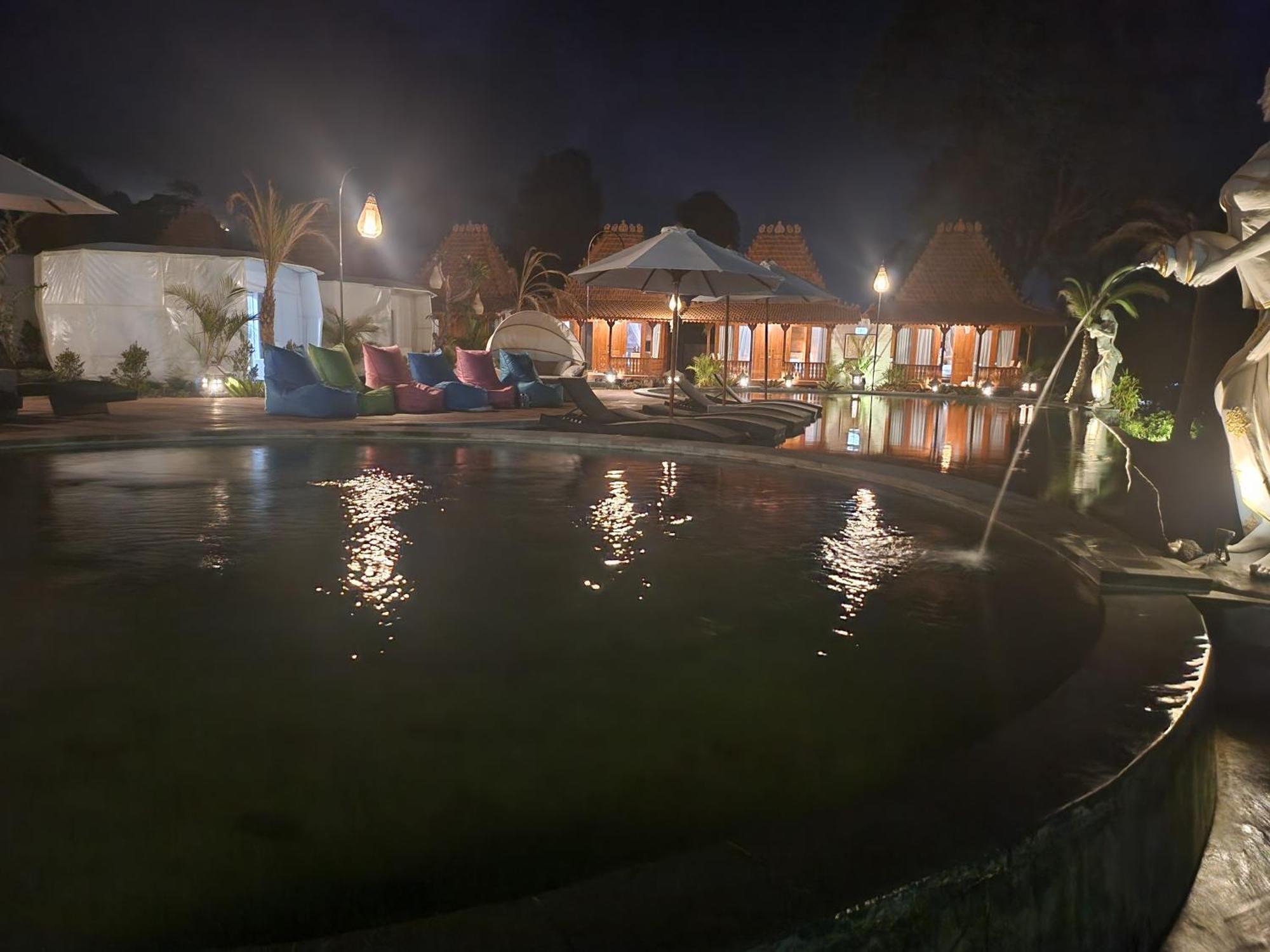 Starlake Villa & Glamping Kubupenlokan Екстериор снимка